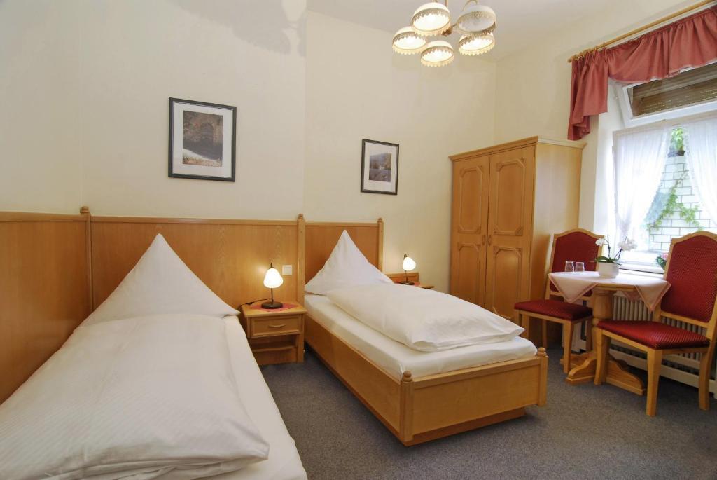 Hotel Wirtshaus Zum Pferdemarkt Saarburg Camera foto